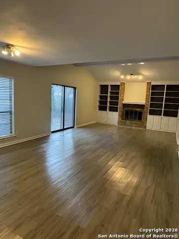 3220 Castledale, San Antonio, TX 78230