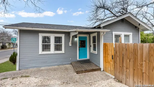 3510 N Flores, San Antonio, TX 78212 - Image #2