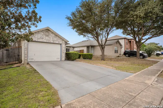 10124 Sunset Pl, San Antonio, TX 78245 - Image #3