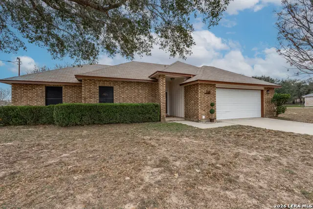148 Woodcreek, La Vernia, TX 78121 - Image #3