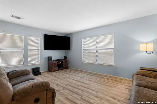 8010 Brisbane, Converse, TX 78109 - Image #2