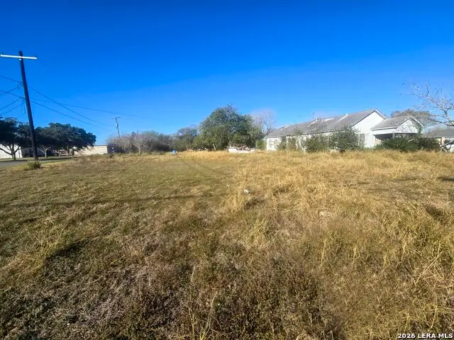 216 S Seventh, Skidmore, TX 78389 - #3