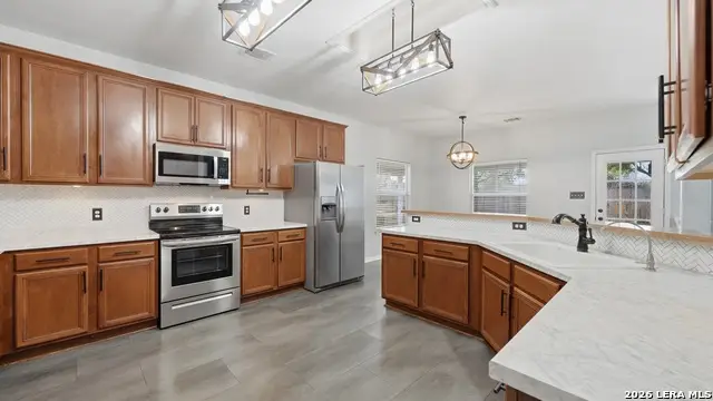 140 Happy, Cibolo, TX 78108 - Image #3