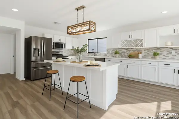 404 Ashley Park Circle, Schertz, TX 78154