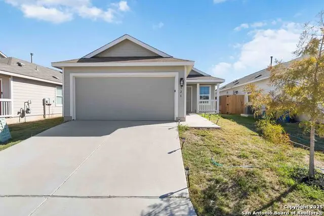 526 Ambush Ridge, San Antonio, TX 78220 - Image #2