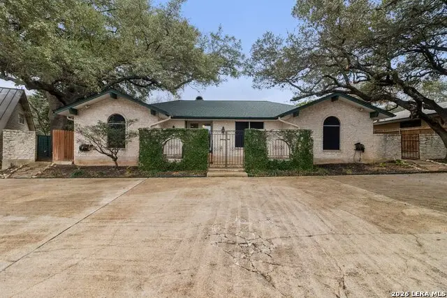 210 Chattington, Castle Hills, TX 78213 - Image #1