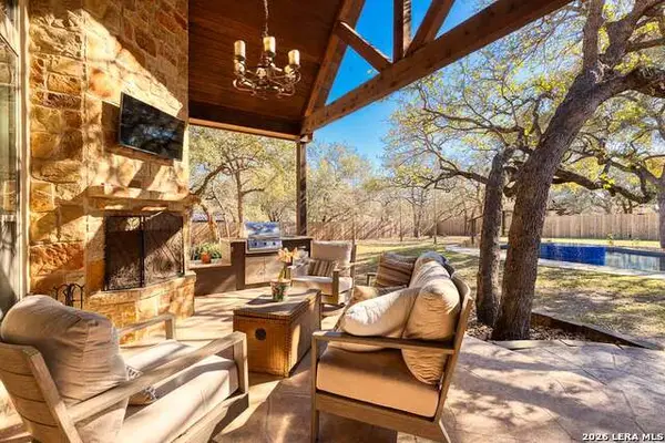 148 Copper Ridge, La Vernia, TX 78121