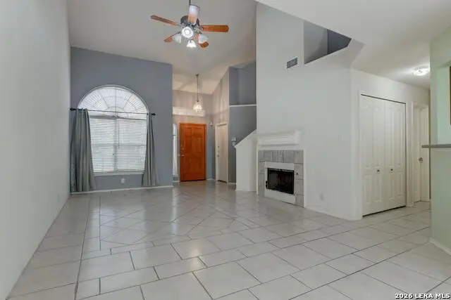 6002 Woodway Pl, San Antonio, TX 78249 - Image #2