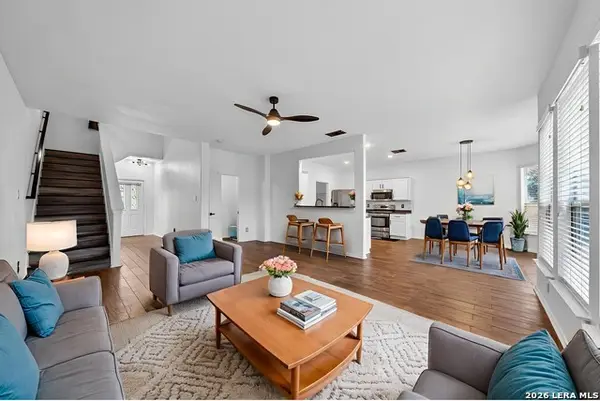 21919 Goldcrest Run, San Antonio, TX 78260