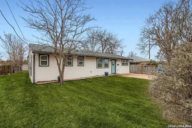 315 N Mimosa, Kerrville, TX 78028 - Image #3