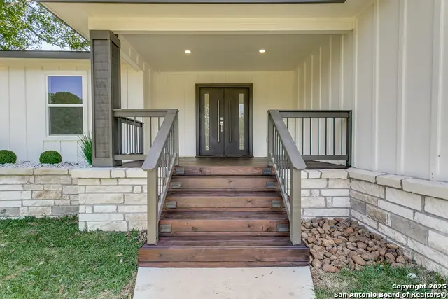 414 Devonshire, San Antonio, TX 78209 - Image #2