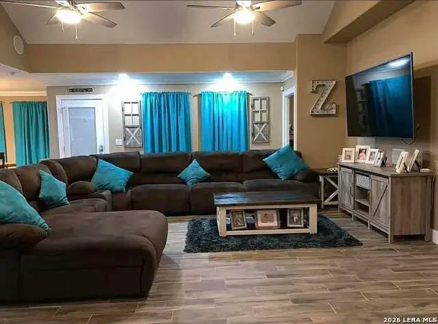 419 N Cedar, Pearsall, TX 78061 - Image #3