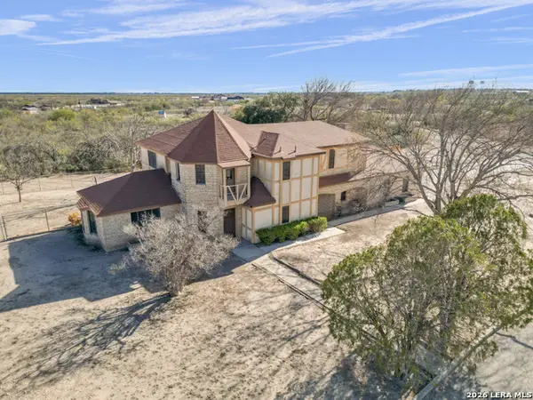 126 Packsaddle Circle, Del Rio, TX 78840
