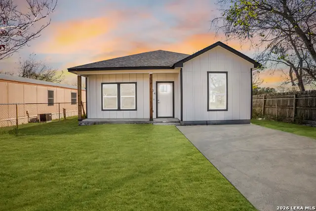 804 Peach, Jourdanton, TX 78026 - Image #1