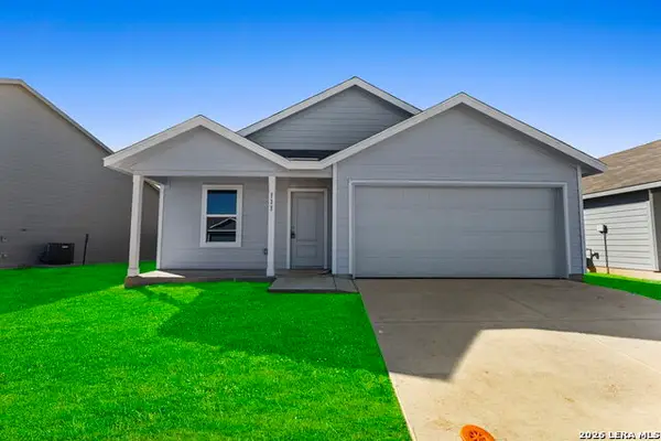 111 Ellendale Place, Fredericksburg, TX 78624