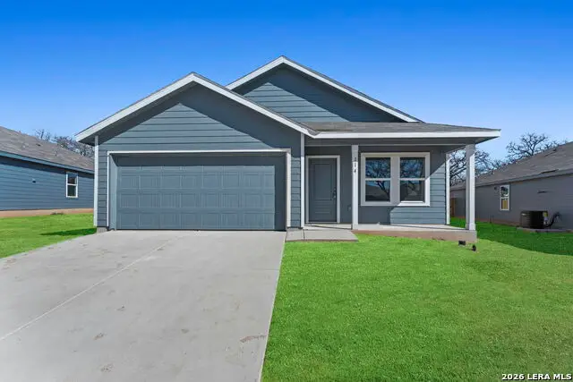 114 Ellendale Place, Fredericksburg, TX 78624 - Image #1