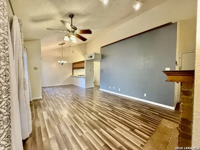 8633 Datapoint #226, San Antonio, TX 78229 - #2