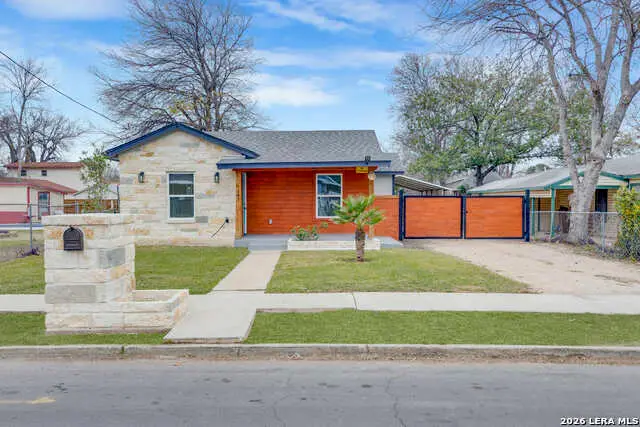 147 Walton, San Antonio, TX 78225 - Image #2