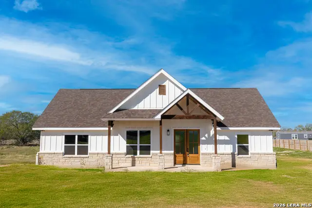 591 Eichman, Poteet, TX 78065 - Image #1