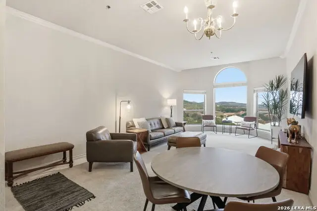 20 E Tapatio Dr #302, Boerne, TX 78006 - Image #1