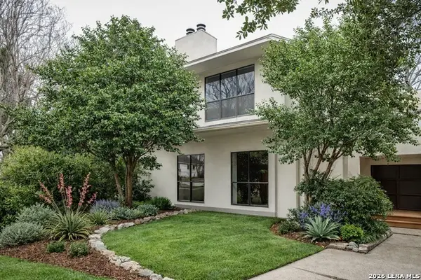 203 Montclair, Alamo Heights, TX 78209