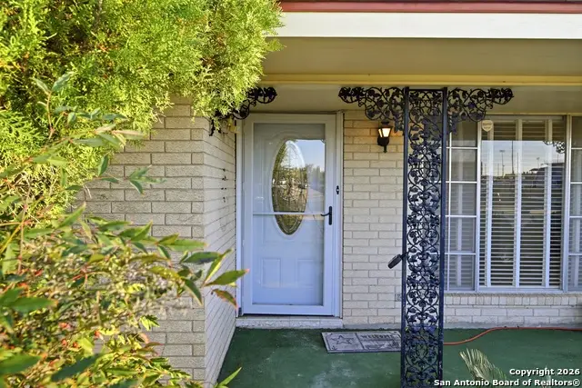 9366 Schaefer Rd, Converse, TX 78109 - Image #2