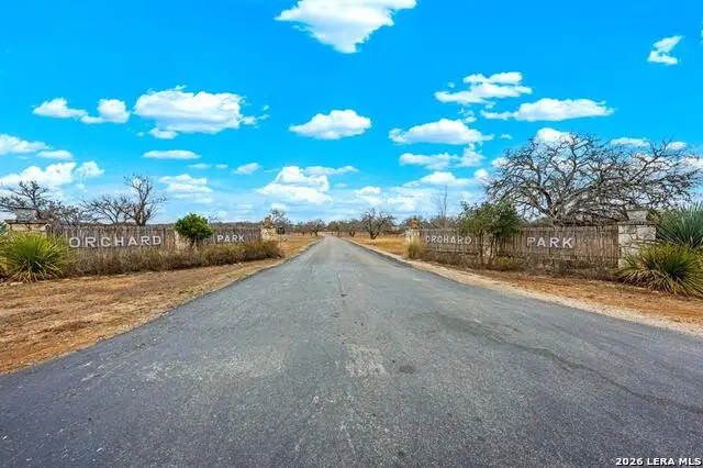 64 Orchard Park Blvd, Medina, TX 78055 - Image #1