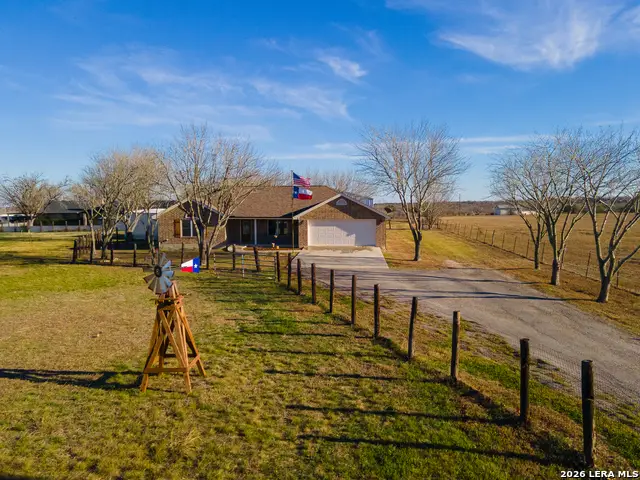 433 W Klein, New Braunfels, TX 78130 - Image #1