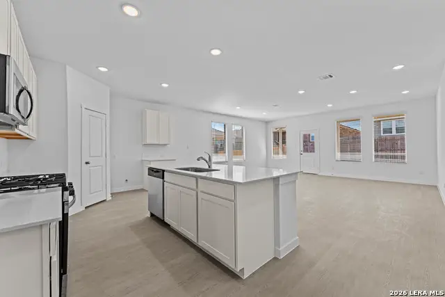 2315 Fort Davis Pass, Marion, TX 78124 - Image #2