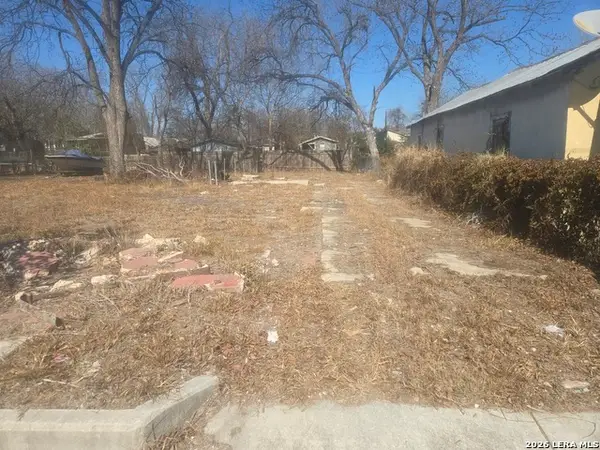 1533 Flanders, San Antonio, TX 78211