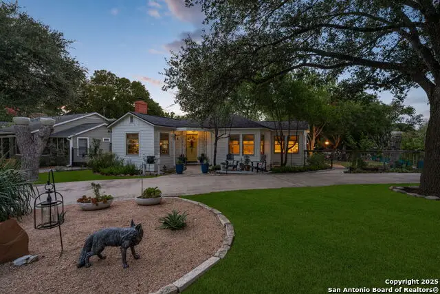 401 Corona, Alamo Heights, TX 78209 - Image #2