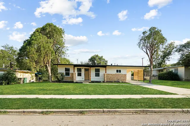 462 Springwood Ln, San Antonio, TX 78216 - Image #2