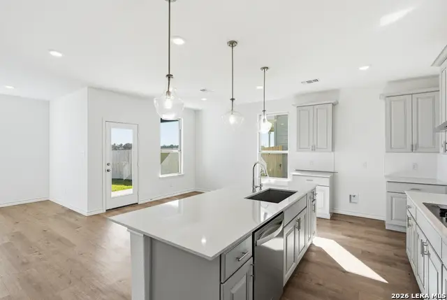 442 Nightingale Avenue, Marion, TX 78124 - Image #3