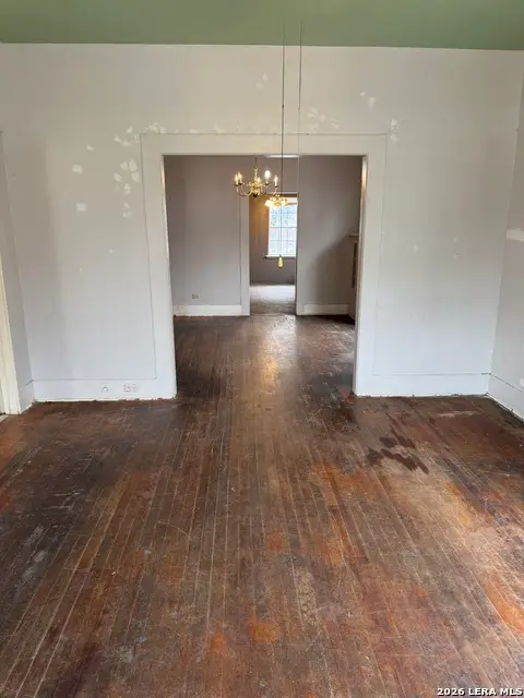 318 Devine St, San Antonio, TX 78210 - Image #2