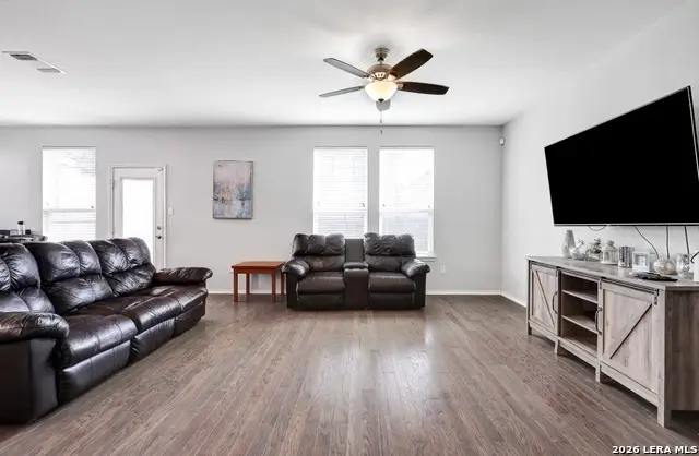 9630 Pleasanton Pl, San Antonio, TX 78221 - Image #2