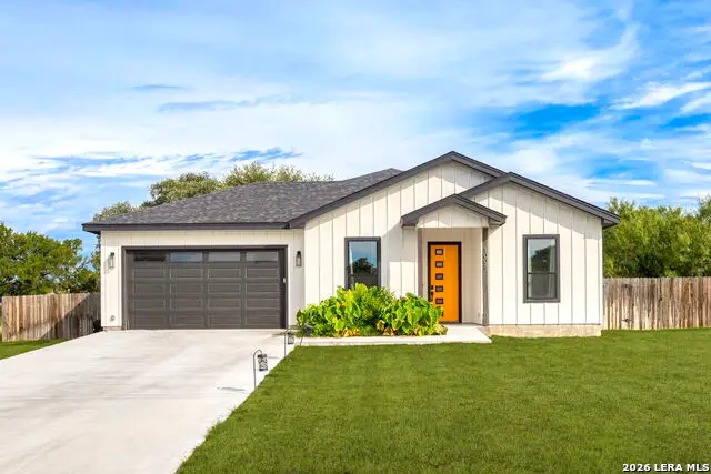 1008 Naumann, Granite Shoals, TX 78654 - Image #1