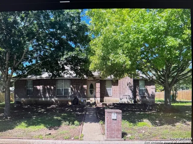 106 River Knoll, Castroville, TX 78009 - Image #1