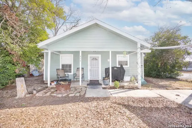 815 Avenue S, Hondo, TX 78861 - #2