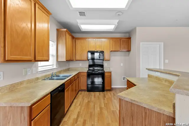 2511 Fayette, New Braunfels, TX 78130 - Image #3