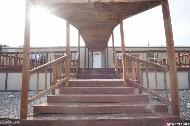 625 Pr 1517, Bandera, TX 78003 - Image #3