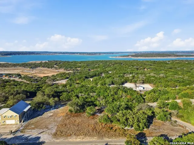 1308 Sunny Side Dr, Canyon Lake, TX 78133 - Image #3