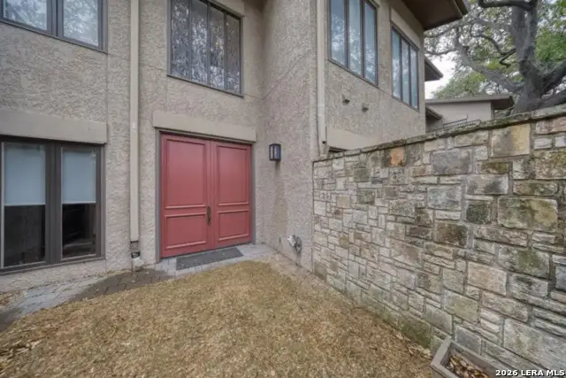 8000 Donore #10, San Antonio, TX 78229 - Image #2