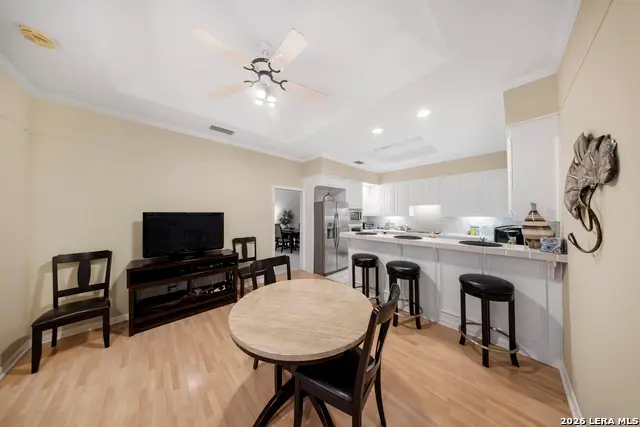 8000 Donore #10, San Antonio, TX 78229 - Image #3