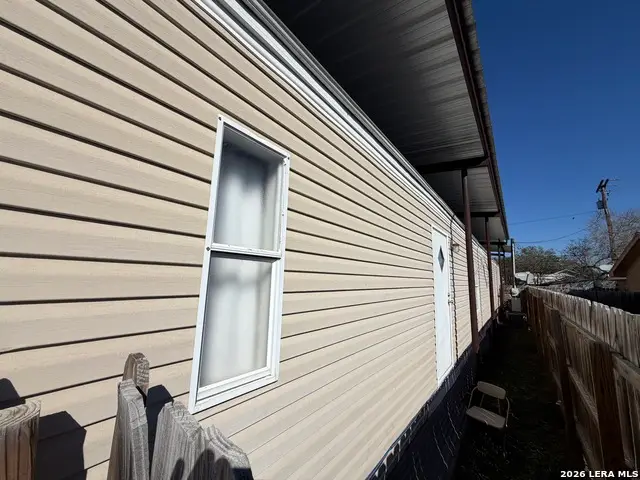 405 E Tullos, Three Rivers, TX 78071 - #3