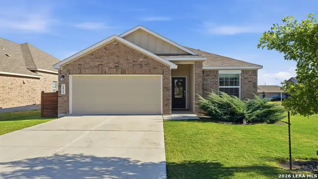 1819 Sadie Lark, New Braunfels, TX 78130 - Image #2