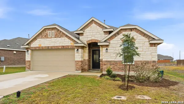 5931 Corsicana, Seguin, TX 78155