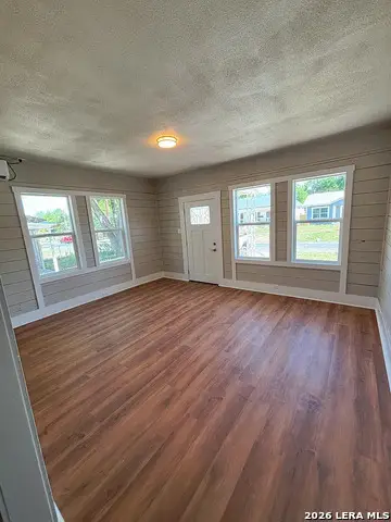 1126 Essex, San Antonio, TX 78210 - #2