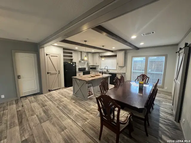 4406 Lost Hills Dr, Elmendorf, TX 78112 - Image #2