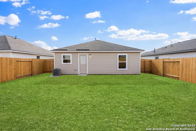 3418 Warlow Branch, San Antonio East, TX 78109 - Image #3