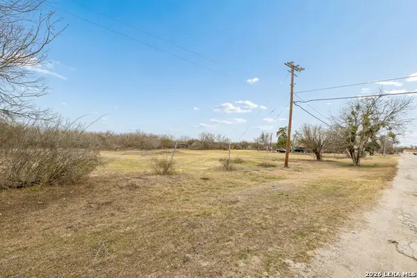 0 N Beyer, Marion, TX 78124